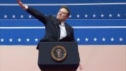 15821496_012025-kgo-musk-arm-gesture-img.jpg