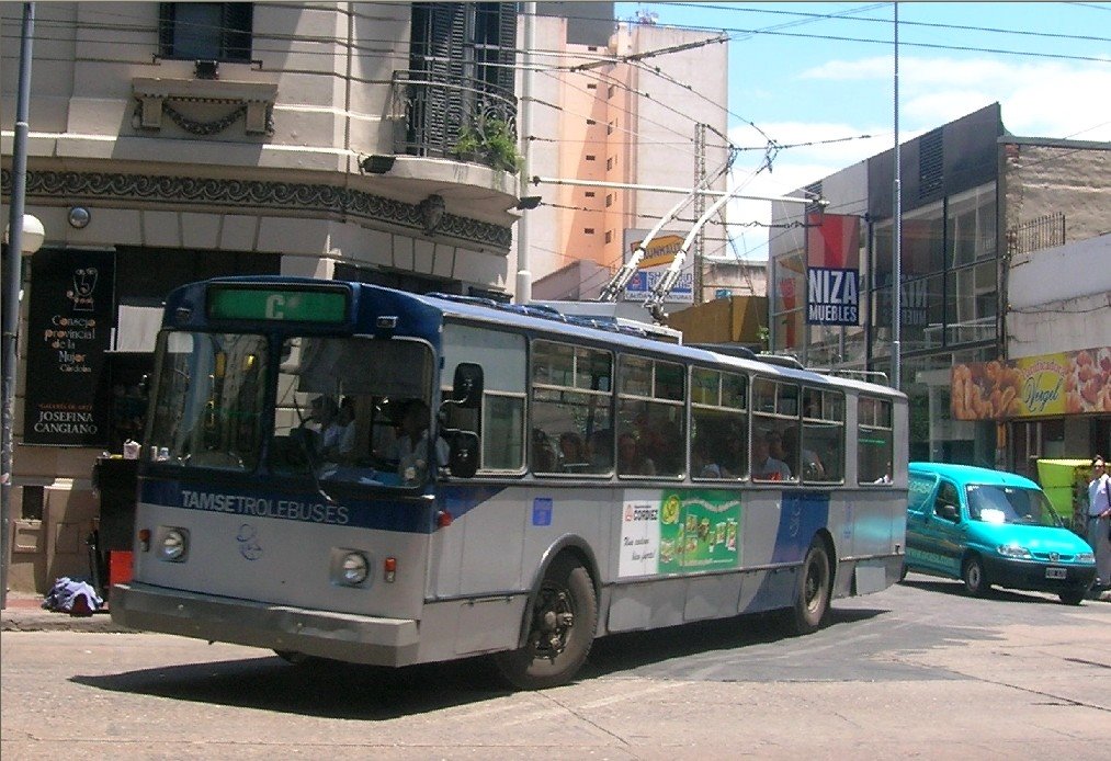 Trolebus_-_Cordoba.jpg